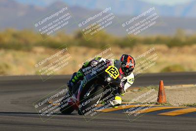 media/Oct-29-2022-CVMA (Sat) [[14c0aa3b66]]/Race 11 Amateur Supersport Open/